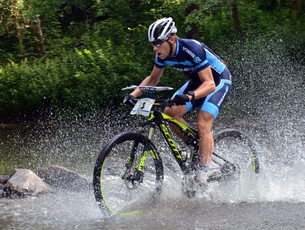 archiv___2017___mtbo-5-days-2017___galerie-sprint-stafety___sprint-53-martin-tisnovsky.jpg