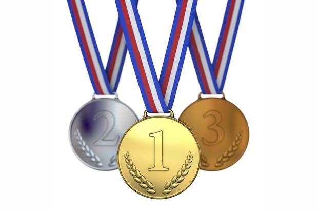 archiv___2018___16-02-medal.jpg