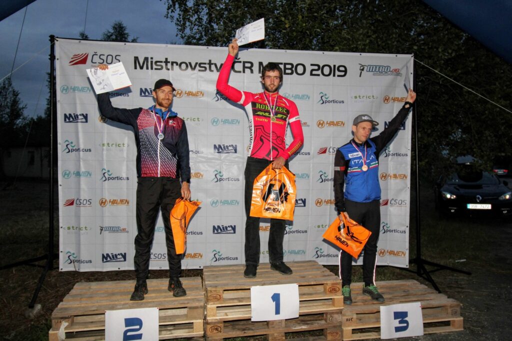 archiv___2019___skl-report___bedna-m21e.jpg