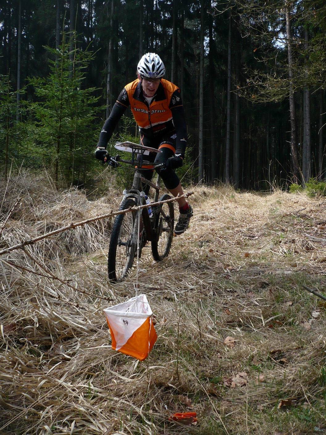 fotky___2013-04-19-mapove-soustredeni-plzen-petr-meloun-lukavec___p1100154.jpg