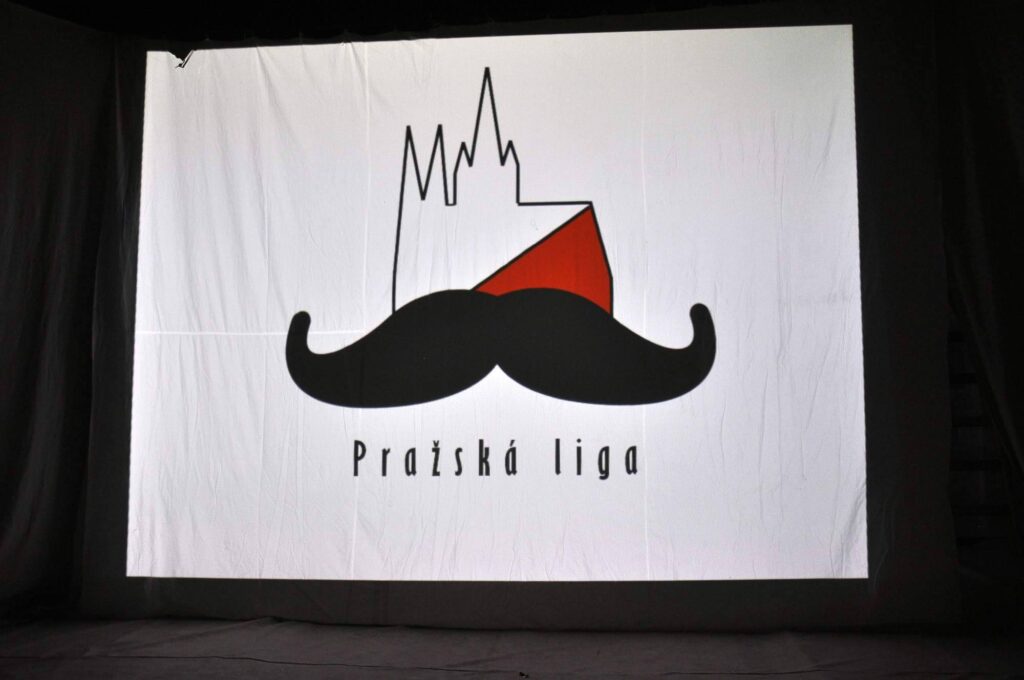 fotky___2014-11-06-vyhlaseni-prazske-ligy-jan-koura-kourimsky___008-movember.jpg